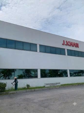 Cắt Cỏ, Chăm Sóc Cảnh Quan Tại Công Ty Jewelry Khan Hưng Yên